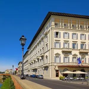 https://st-regis.it-tuscanyhotel.com